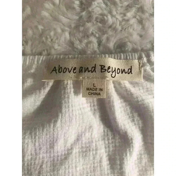 Above And Beyond Large White Gauze Blouse Crocheted Front Flutter S/S - Picture 4 of 5